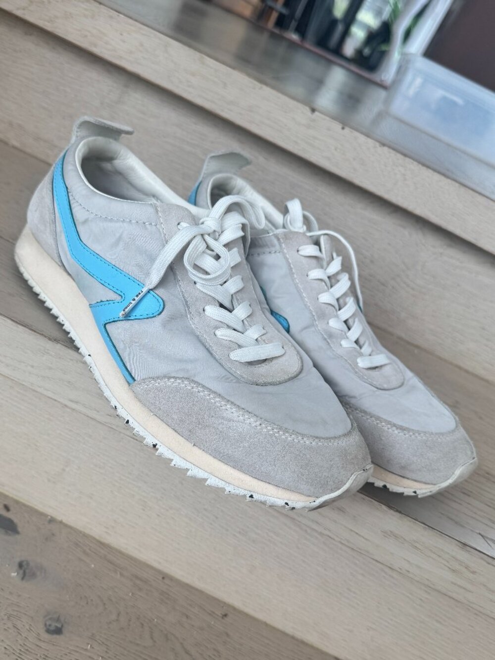 Rag‎ & Bone Retro Runner Sneakers in Paloma 39